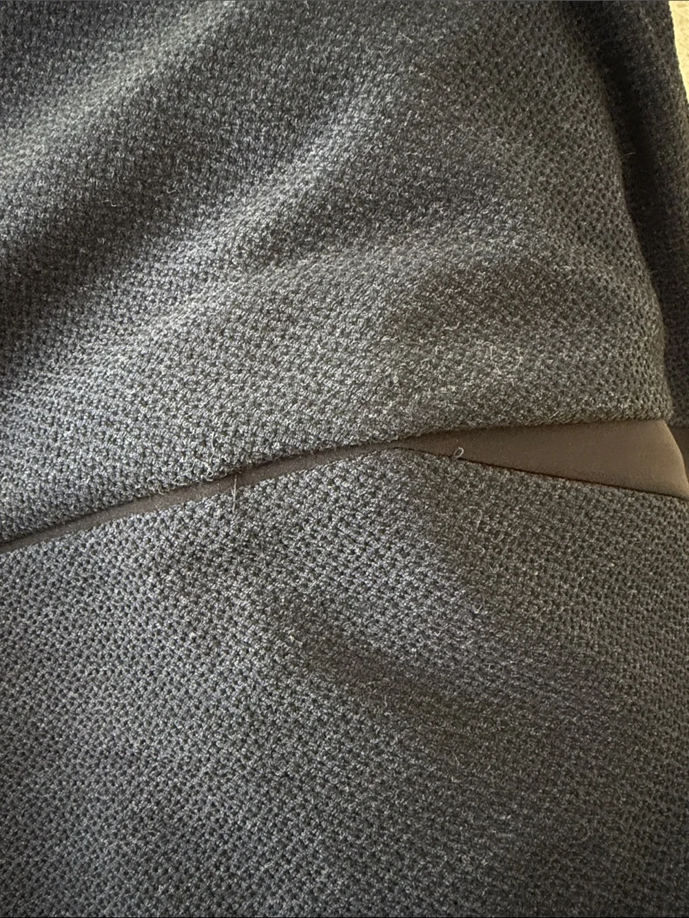 Elie Tahari navy/ black work pants